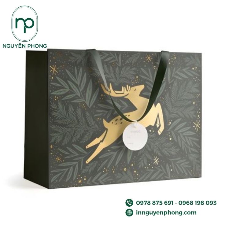 Mẫu túi giấy ép kim in đẹp